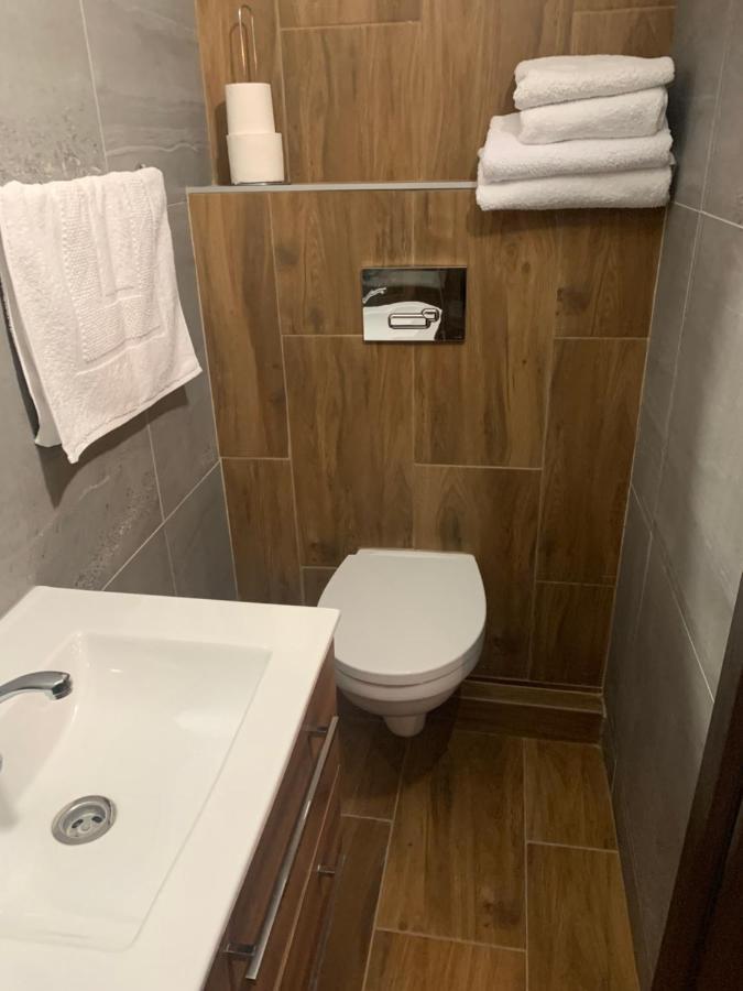 Apartmany City 2 Ostrava Esterno foto