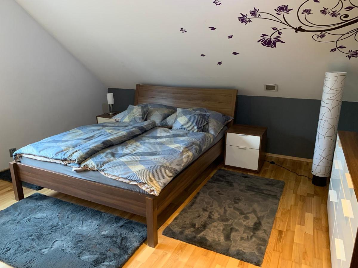 Apartmany City 2 Ostrava Esterno foto